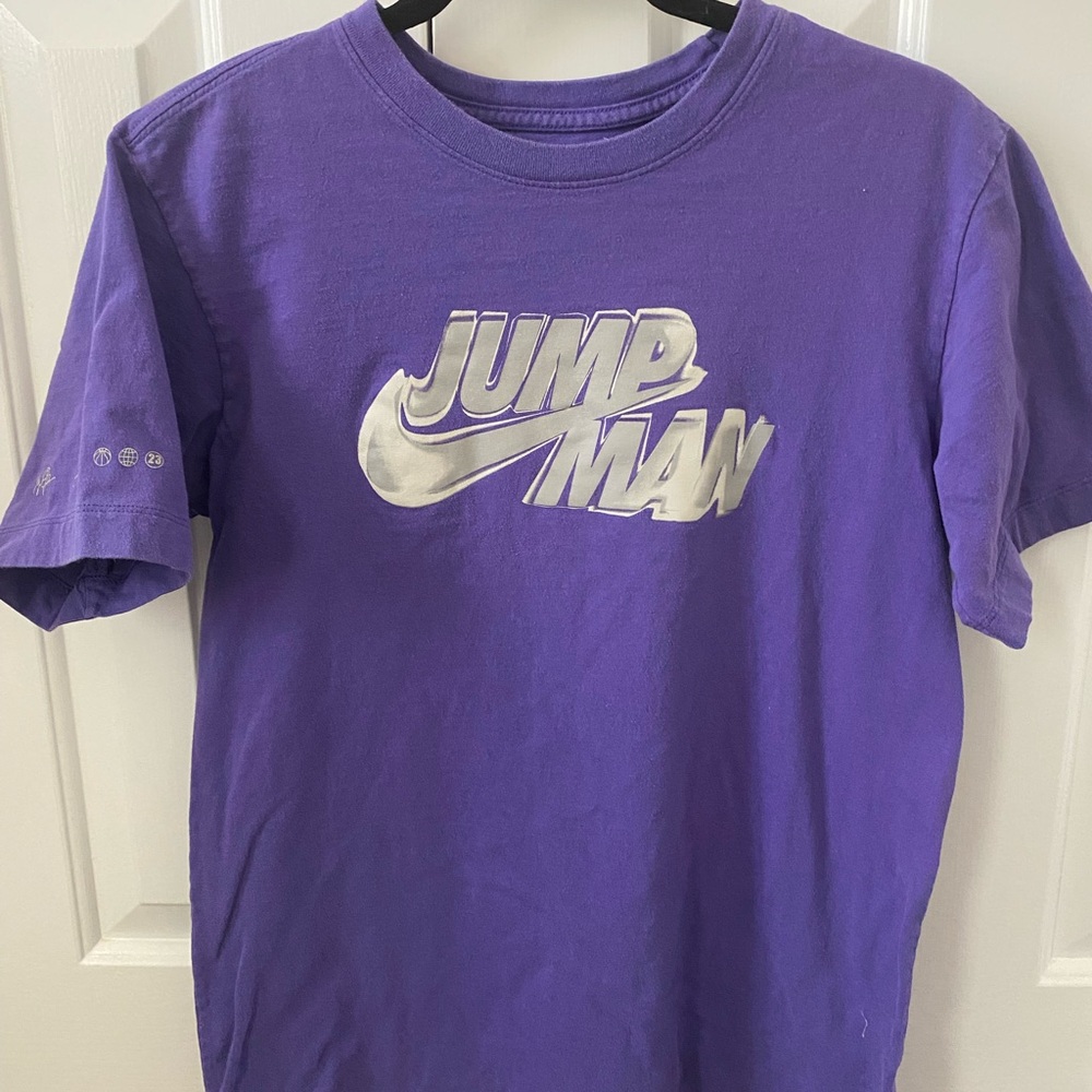 Nike Jump Man Jordan Purple T-Shirt